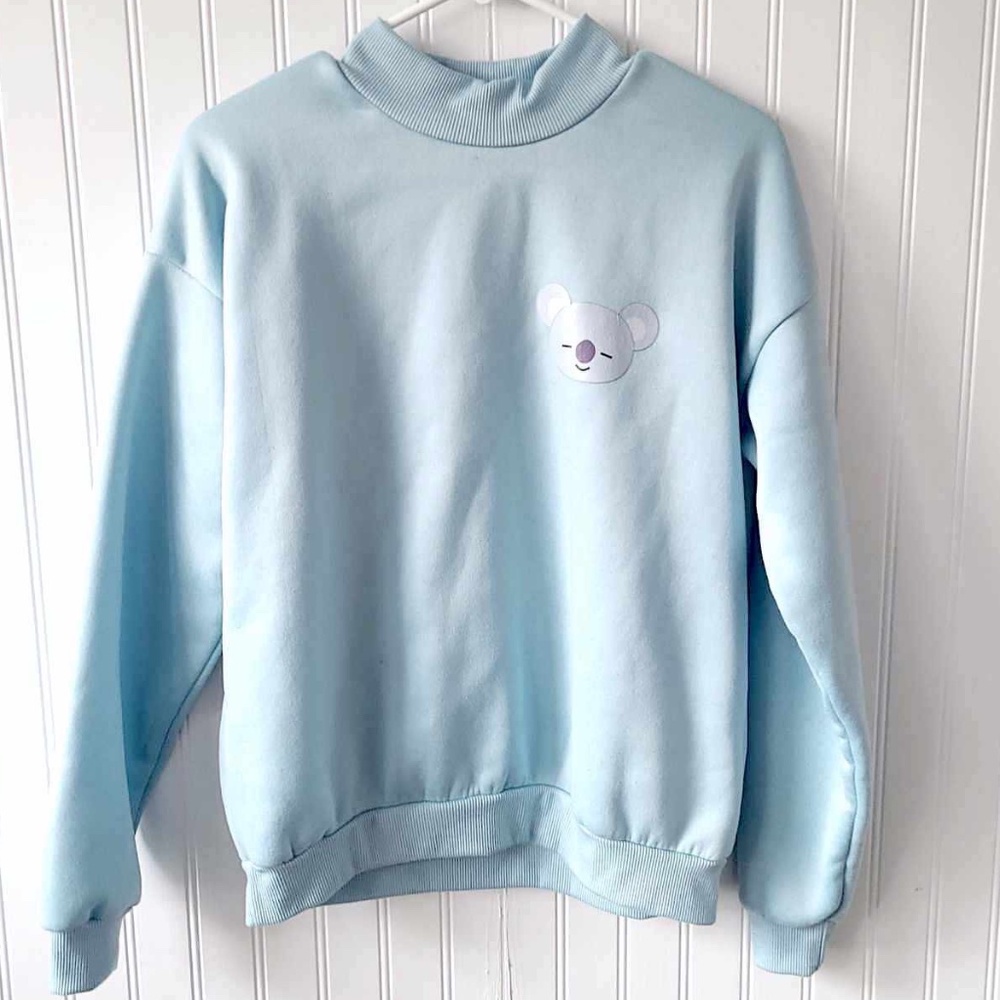 BTS BANGTAN KOYA K-POP Light Blue BTS Logo Sweatshirt Sweater size L